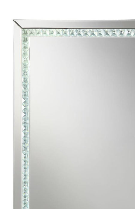 Noelle - Square Wall Mirror With Led Lights