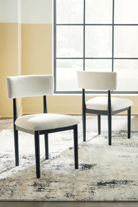 Xandrum - White / Black - Dining Upholstered Side Chair (Set of 2)