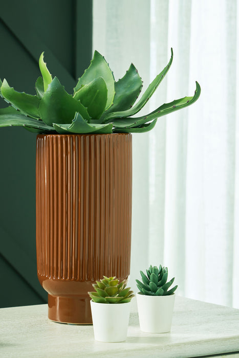 Avalyah - Medium Vase