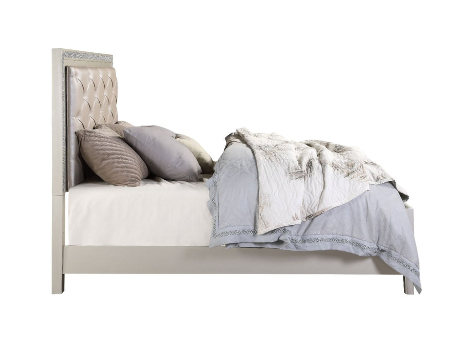 Sliverfluff - California King Bed - Pearl Silver