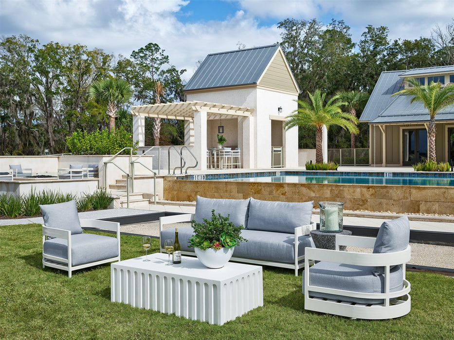 Coastal Living Outdoor - South Beach Swivel Lounge Chair - Gray
