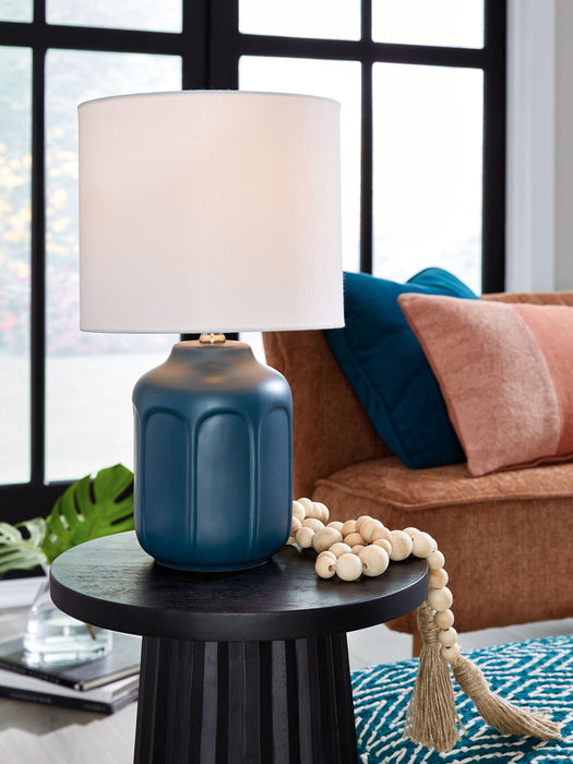 Gierburg - Ceramic Table Lamp