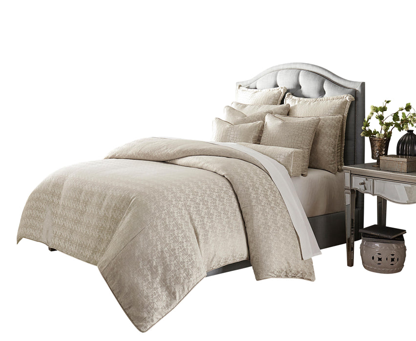 Carlyle - Comforter Set